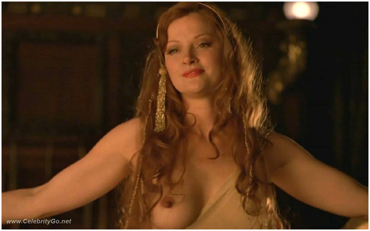 Gretchen Mol Topless