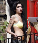 amy-winehouse-15.jpg -  103 KB