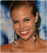 brooke-burns-01.jpg -  69 KB