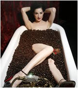 dita-von-teese-11.jpg -  93 KB