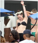 hilary-duff-12.jpg -  78 KB