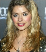 holly-willoughby-10.jpg -  101 KB