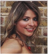 holly-willoughby-15.jpg -  78 KB