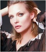 michelle-pfeiffer-07.jpg -  91 KB