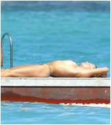 penny-lancaster-07.jpg -  62 KB
