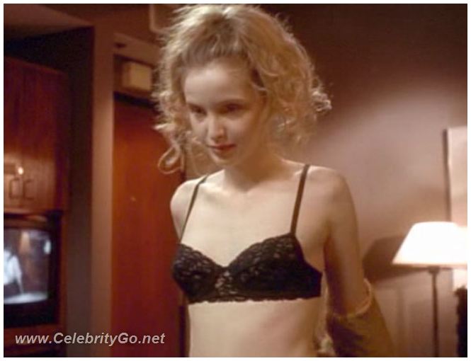 Julie delpy tits