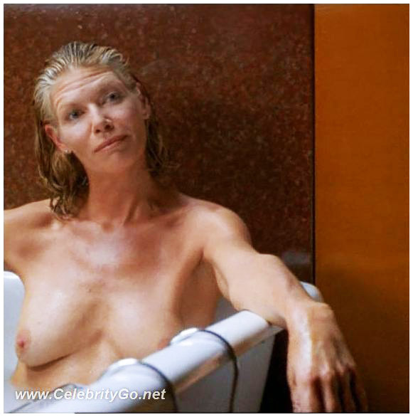 Kelly Mcgillis Naked