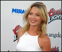 amanda-detmer03.jpg -  77 KB